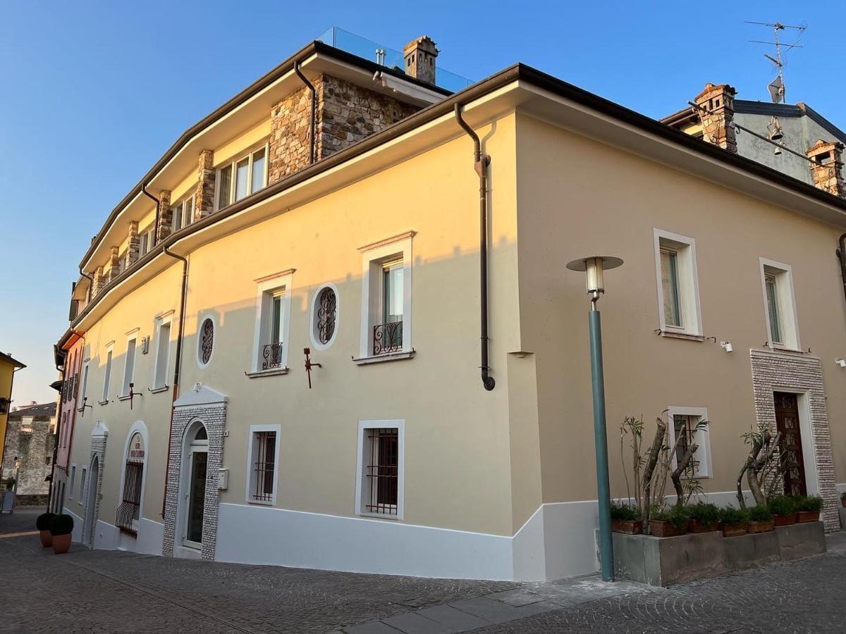 Hotel Degli Oleandri Sirmione Luaran gambar