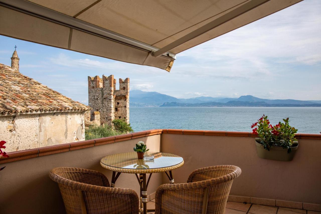 Hotel Degli Oleandri Sirmione Luaran gambar