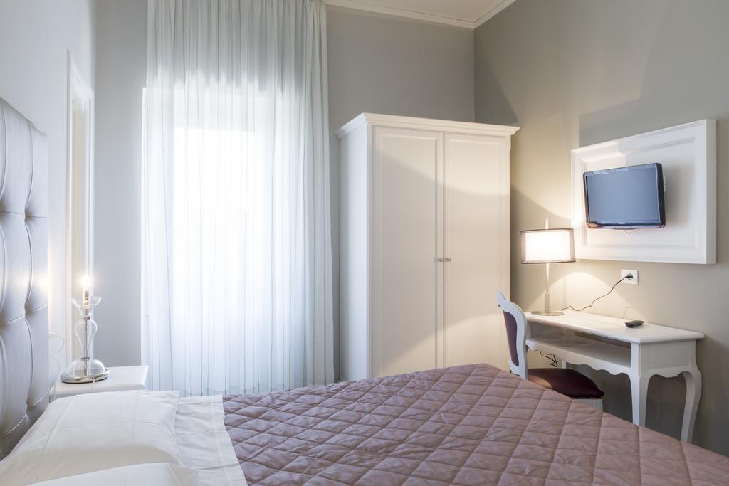 Hotel Degli Oleandri Sirmione Luaran gambar