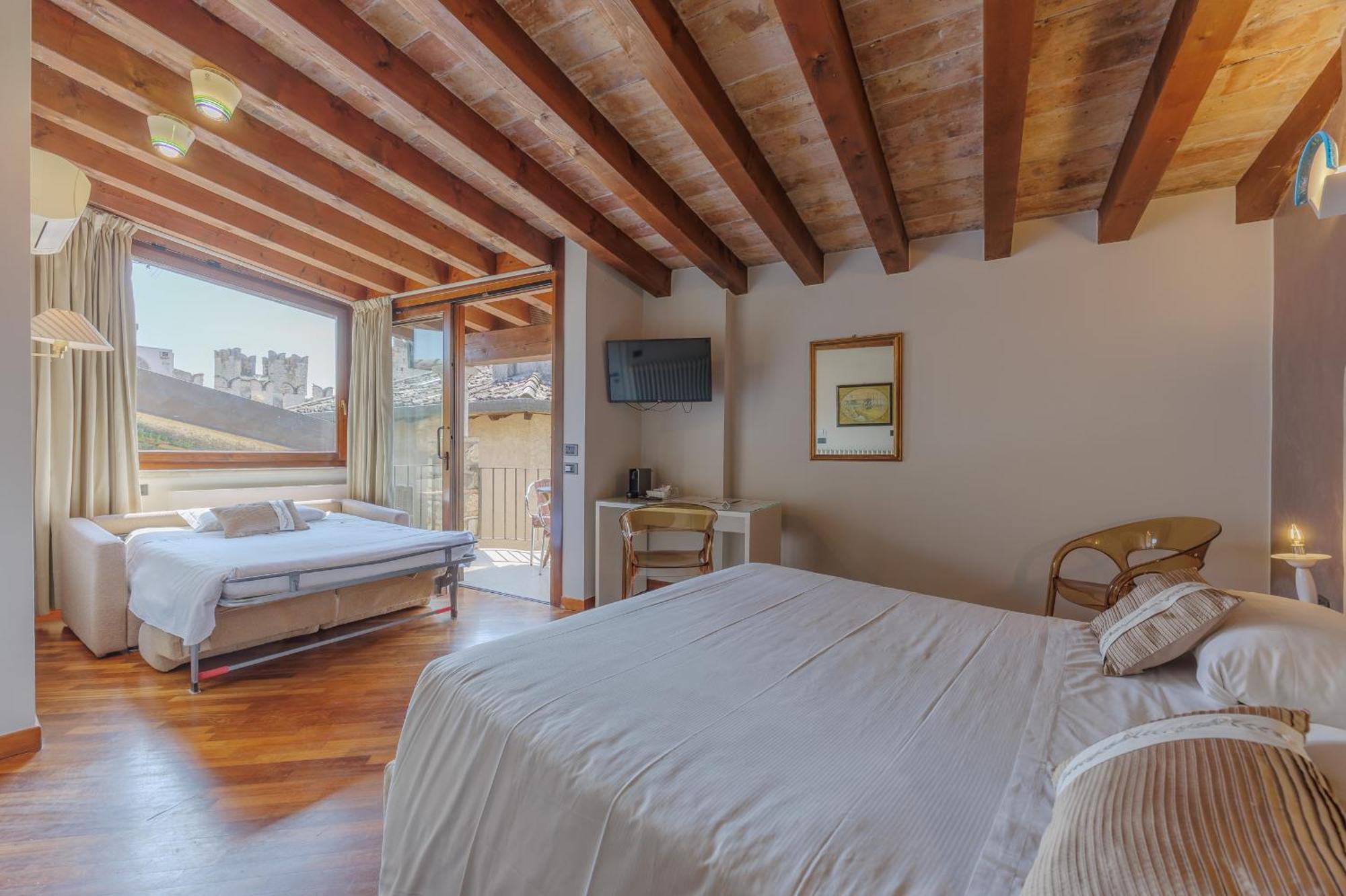 Hotel Degli Oleandri Sirmione Luaran gambar